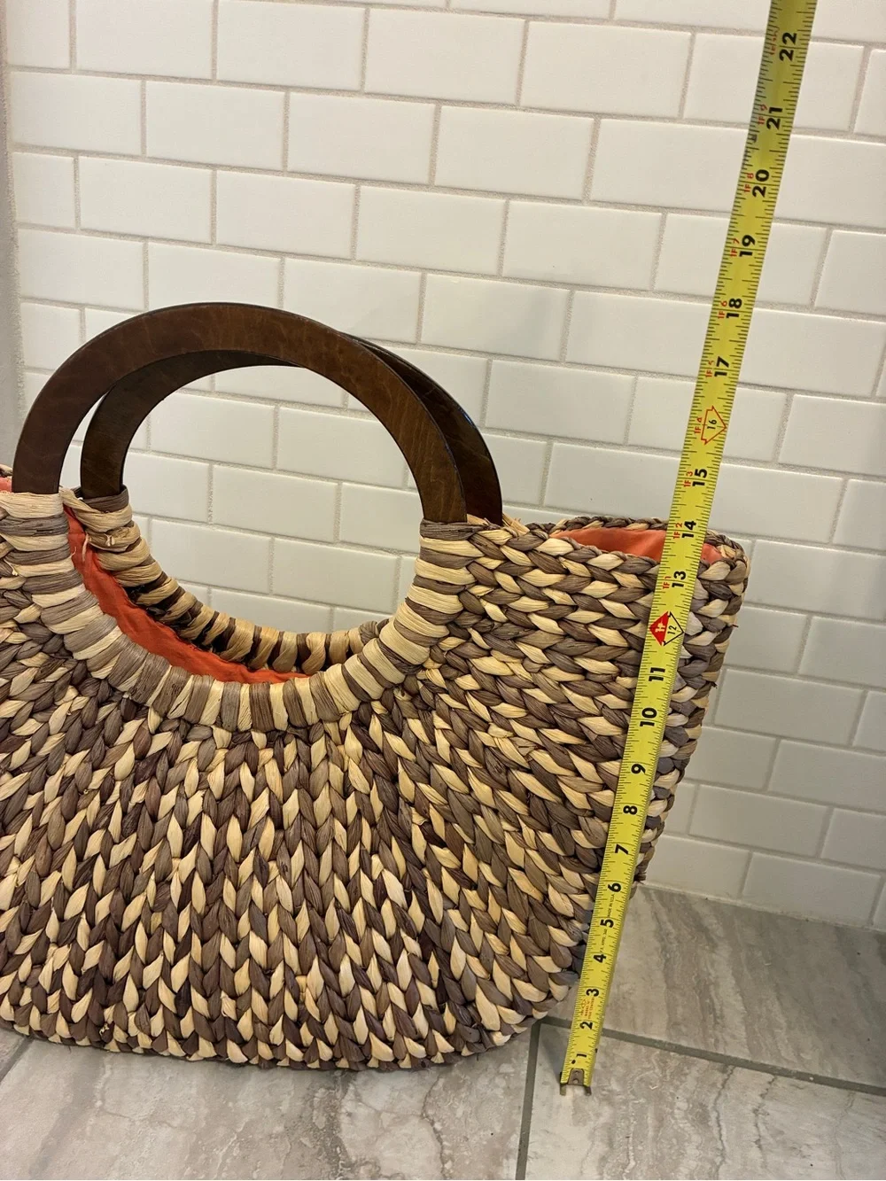 The Limited Woven Circular-Handle Straw Tote Beach Bag in Natural and Brown